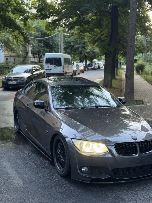 BMW 3 Series 2011 — imagine 3