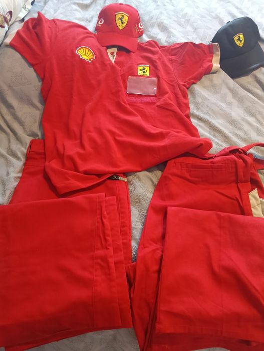 FERRARI ținută ferrari