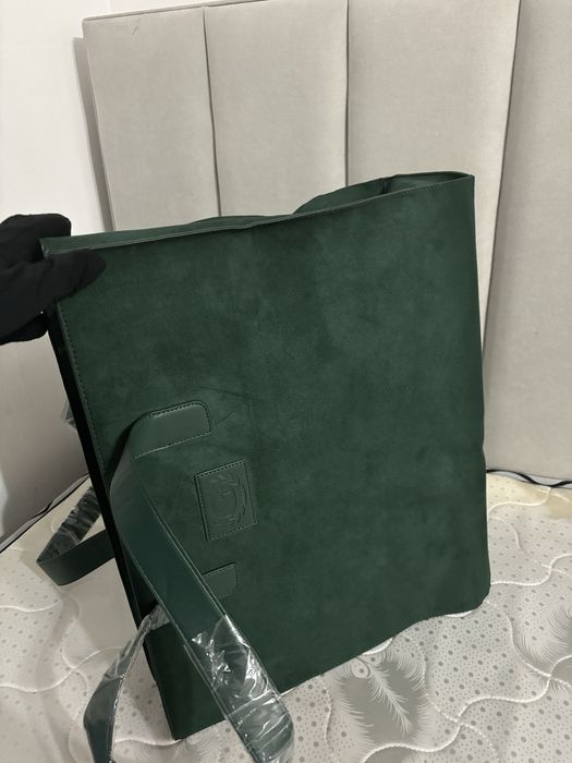 Оригинал шоппер Guess