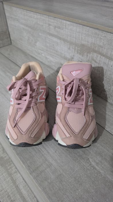 New Balance 9060 Pink / Roz -37