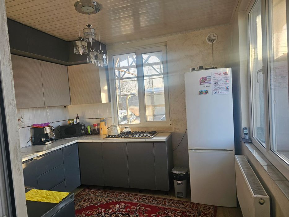 Дом двухэтажный уютный