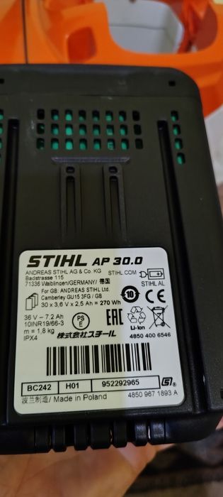 Drujba Stihl MSA 300 noua + baterie AP 30 . Noua