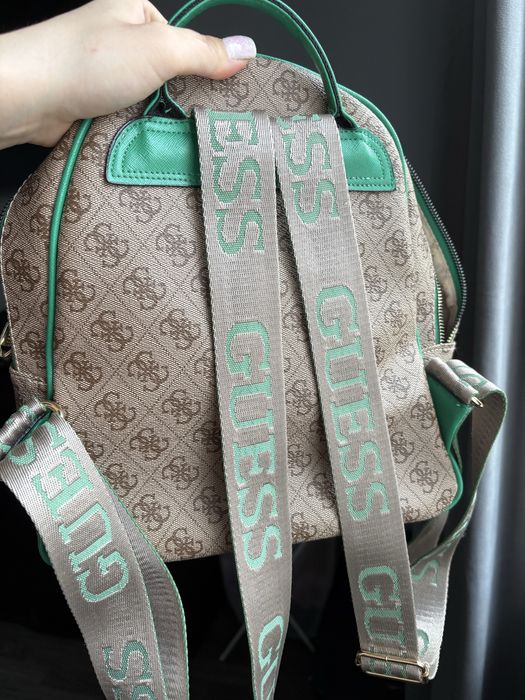 Раница “Guess” зелен цвят