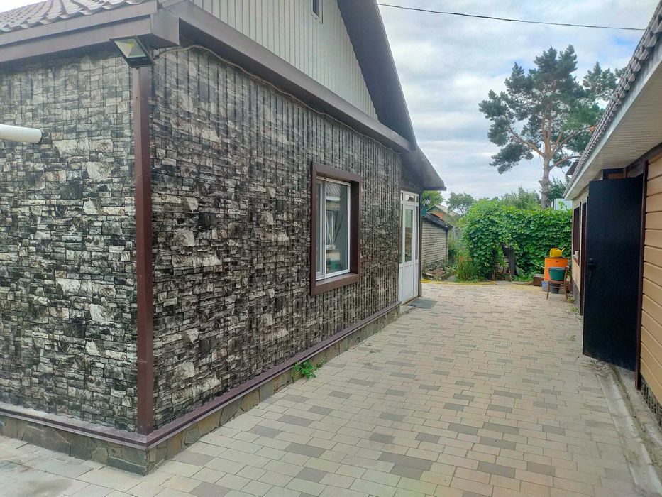 Продам дом из 4 комнат