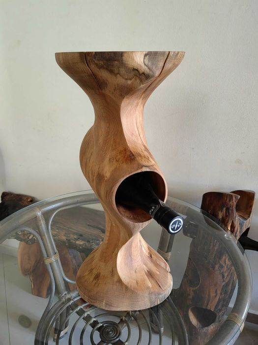 Арт помощна масичка