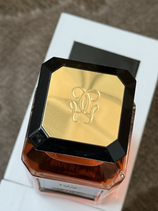 Guerlain - Cherry Oud / 100 ml Desigilat