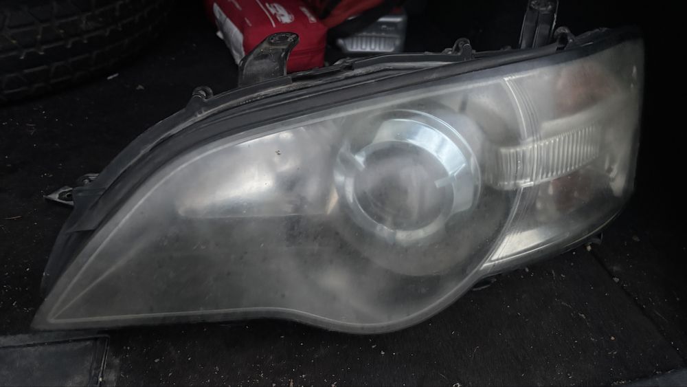 Фарове за Subaru outback