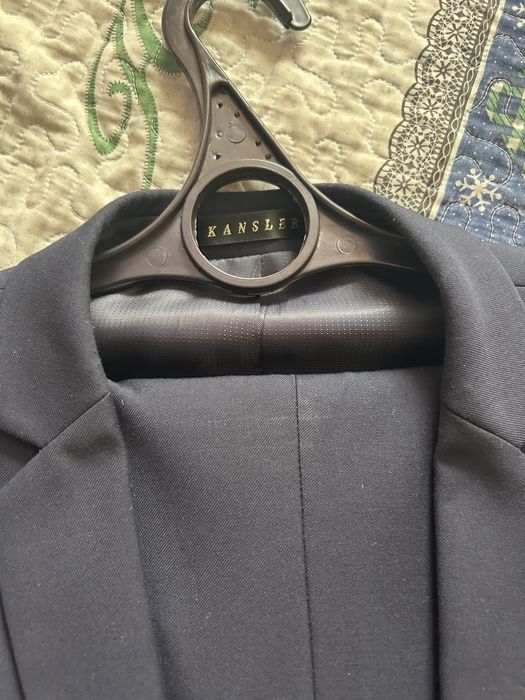 Костюмы 50-52р 15000