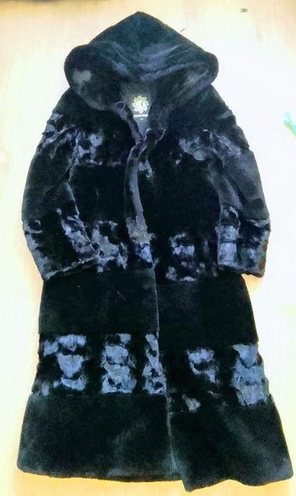 Продам натуральную шубу