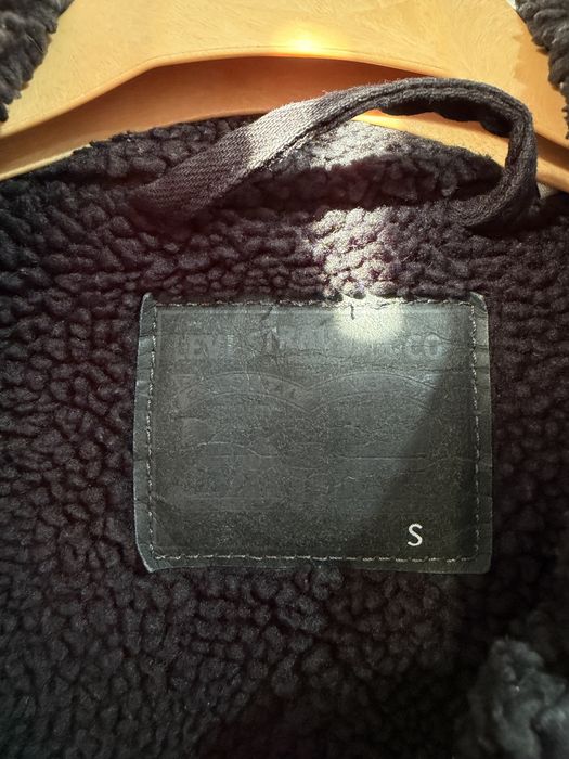 Geaca Levi’s cu blanita