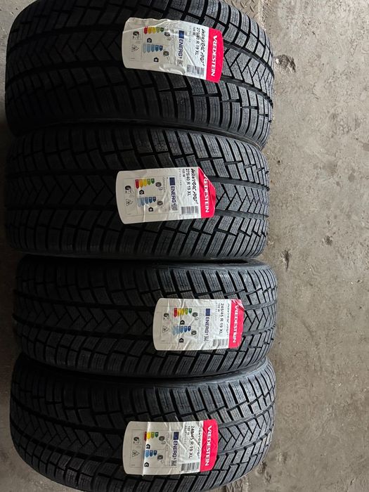 Vând set anvelope 245/45/19-275/40/19 vredestein de iarnă noi
