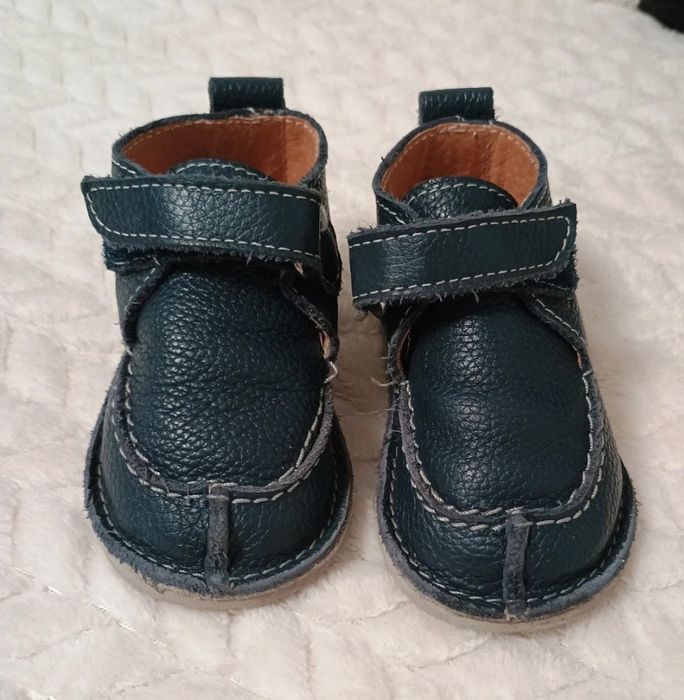 Pantofi din piele pt bebe