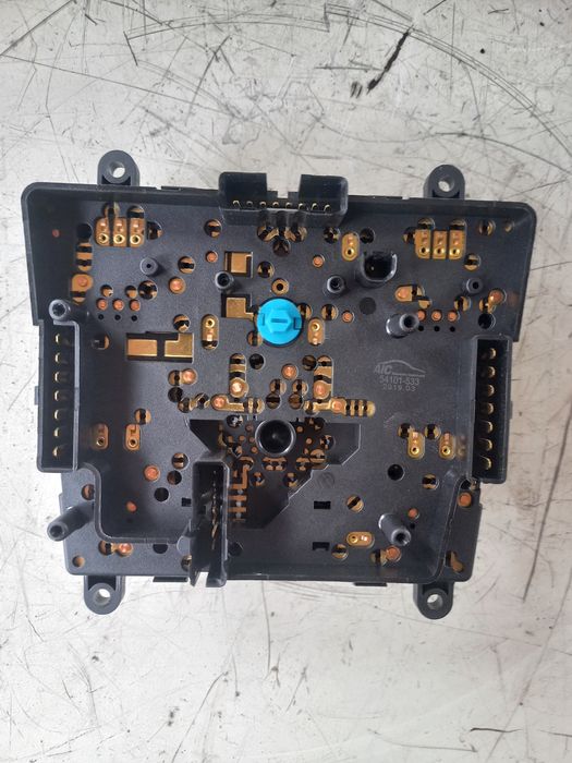 Бутони Mercedes ML W163