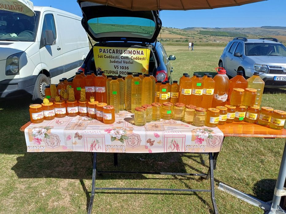 Miere de albine naturală 100%