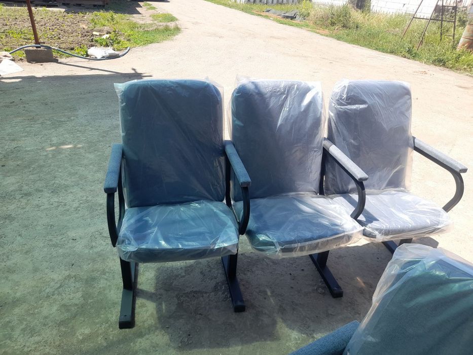 Кресло театральные - эксклюзивные модели kreslo tomoshabinlar uchun