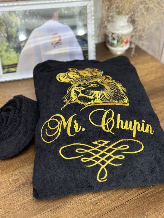 Именные халаты и полотенца