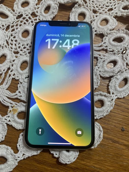 Vând schimb iPhone X