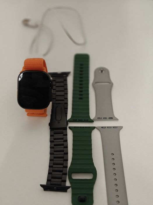 Смарт часы. Сменные ремешки. Зарядка