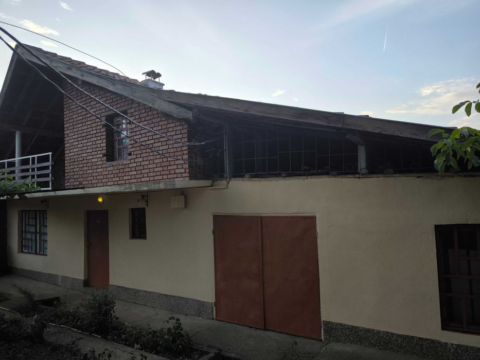 Продава се Къща в Търговище, Вилна зона - 100 кв.м за 459 €/кв.м - Снимка #3