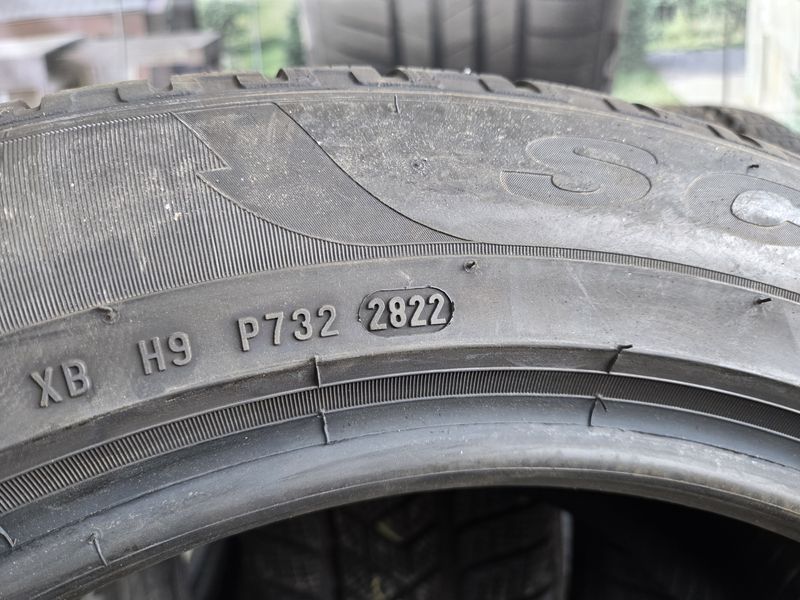 235/55/18 PIRELLI 4бр