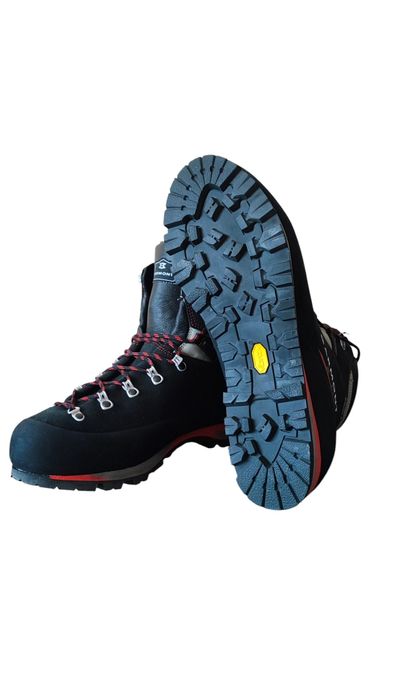 Туристически обувки Garmоnt Pinnacle GTX