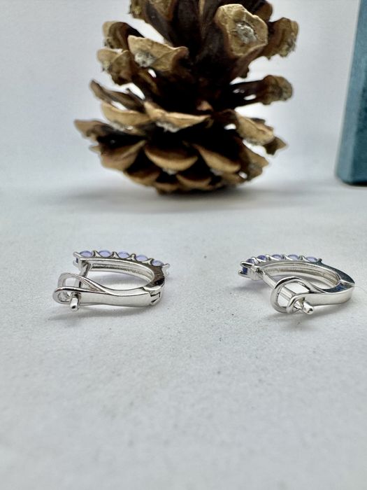 Сребърни обеци с танзанит