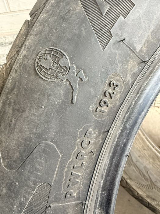 Шины R18. 23год. Ездил один сезон