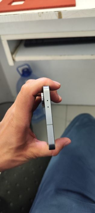 Samsung A56gb    12 256gb