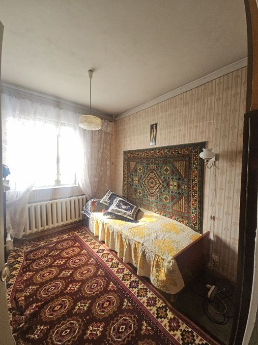 Срочно! Продаётся своя.