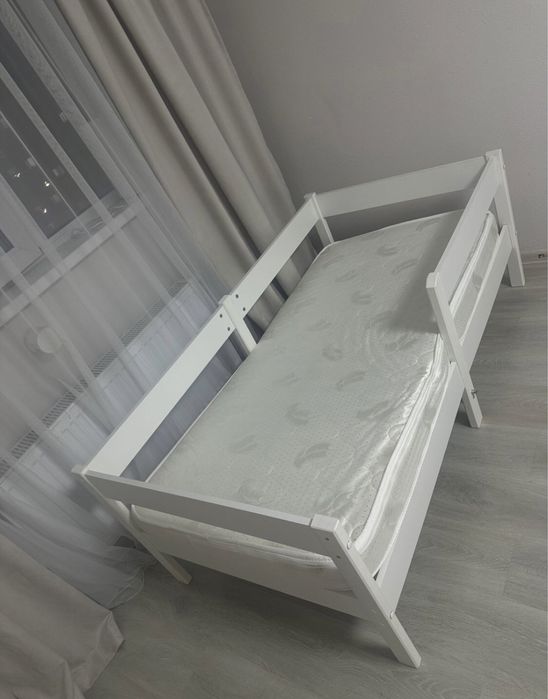 Продается детская кровать в отличном состоянии