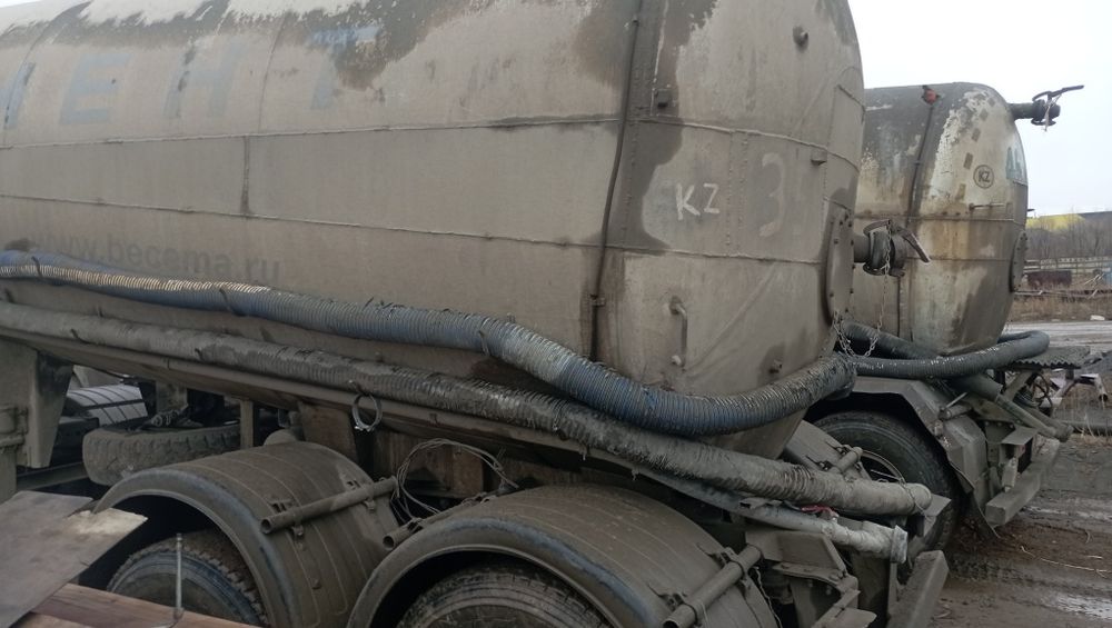 Цементовоз камаз