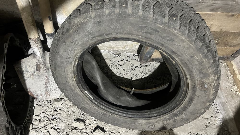 Продаю шину на запаску 205/60/R15