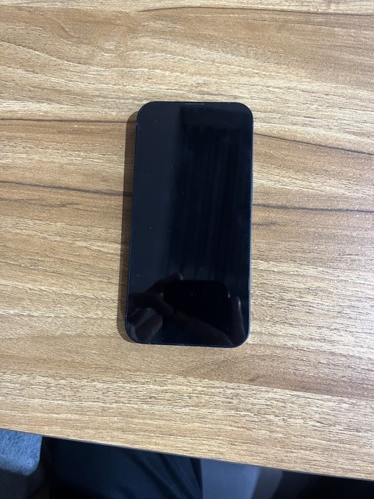 iPhone 13 89% акб