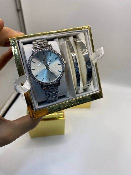 Pandora  женский