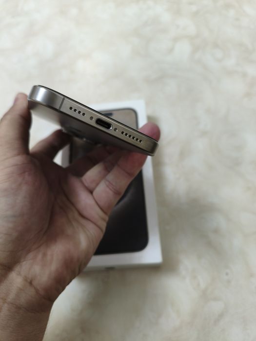 Iphone 15pro max Natural titanium 256GB Ideal
