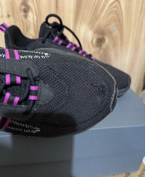 Дамски маратонки adidas