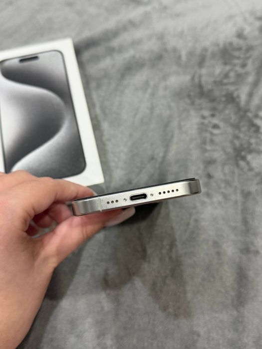 Iphone 15 pro 128 gb