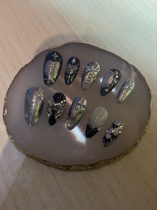 Изкуствени нокти - Press on nails
