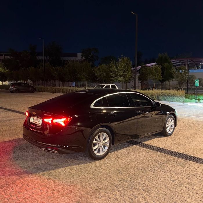 Malibu premier Toza