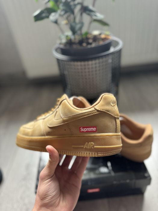 Nike AirForce 1 X Supreme Brown 41