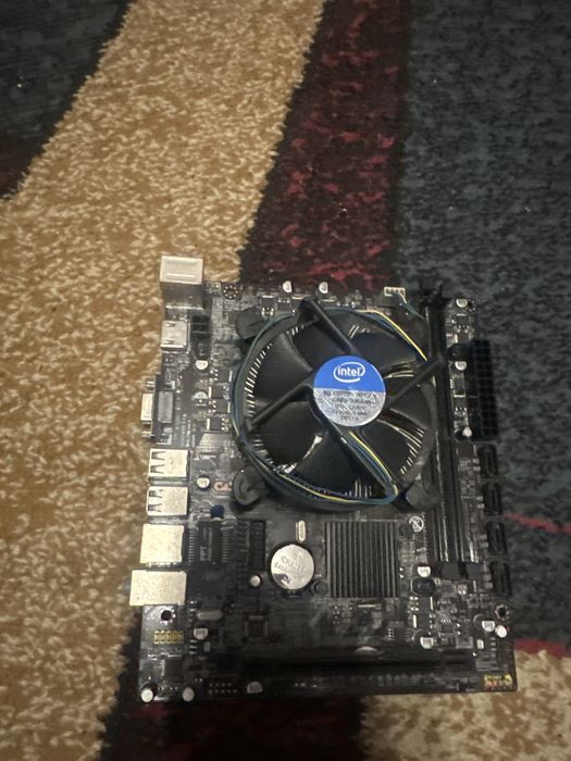 Kit PC Intel ( Placa , procesor, memorie ram)