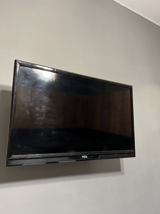 Телевизор TCL продается