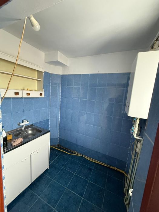 Vand apartament 2 camere Stefanesti