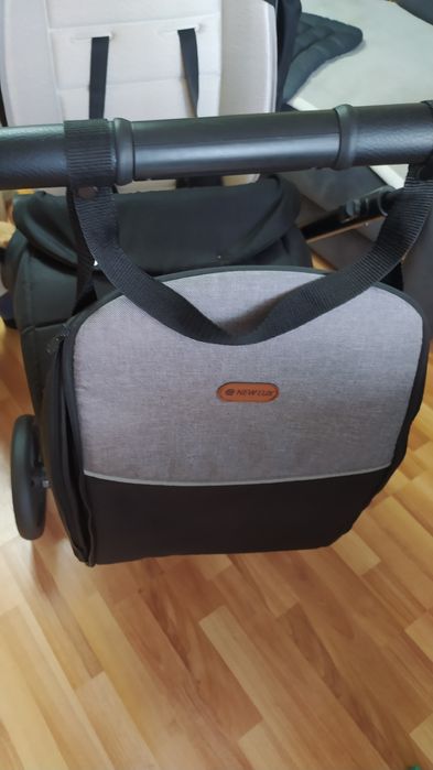 Продам детскую коляску