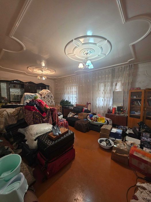 Ховли Уй сотилади