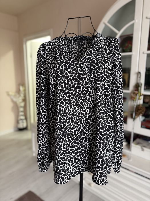 Bluza marimea S - noua Esprit