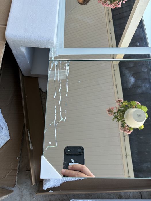 Dulap baie Defect! cu oglindă LED touch, corp negru, 3 uși integral oglindă, priză + USB