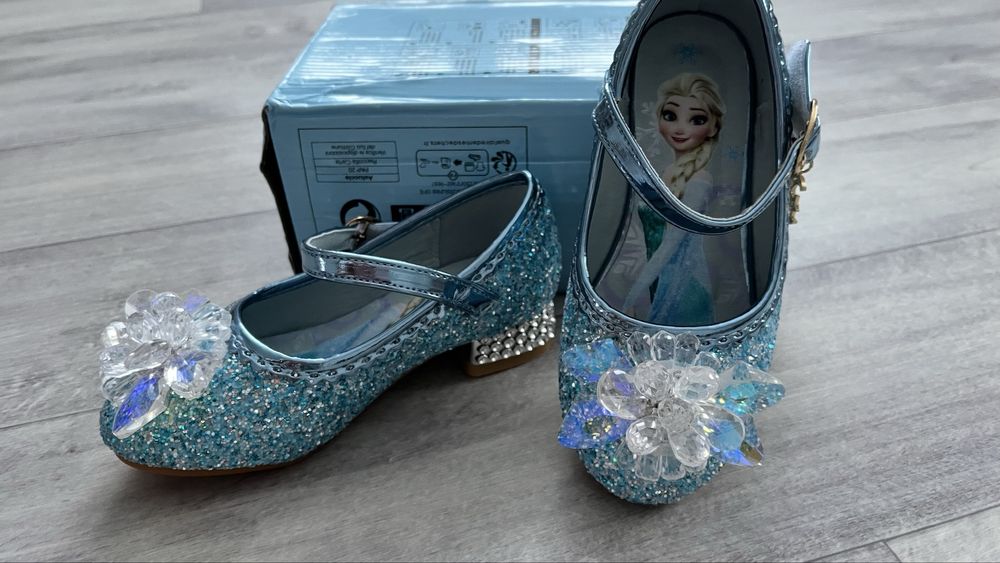 Туфли на девочку