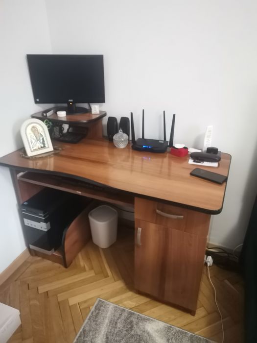 Vând birou 120x62