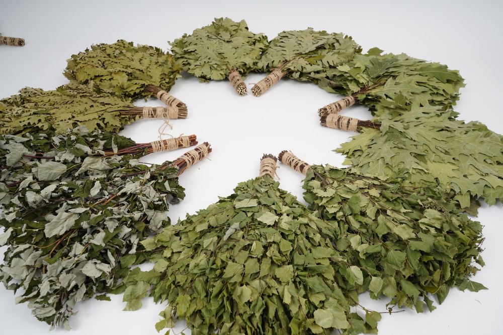 Метлички за сауна дъб/бреза. Веники для бани дуб/берёза. 2025